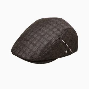 [닥스핸드백] 브라운 체크 메쉬 헌팅캡 DCHE6E770W2