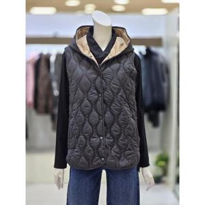 소고트리아나 세이브존07 퀼팅 후드 베스트 AK4WA04