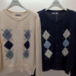 Destijl HC06 숏짧은 크롭 부드럽고 깔끔한 다이아 라운드 니트티형 가디건 D2533cd01