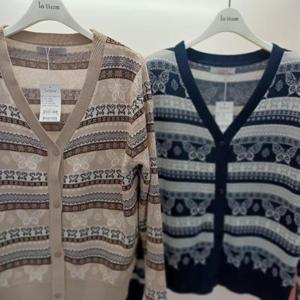 Latium HC06 봄느낌 부드러운 나비단가라 앞오픈 브이넥 니트가디건 T2613cd11