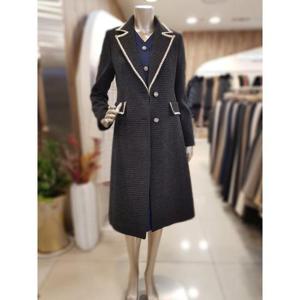 미니멈 세이브존01 미니멈 배색 스티치 자수 트위드  자켓 MXAGWJ1010