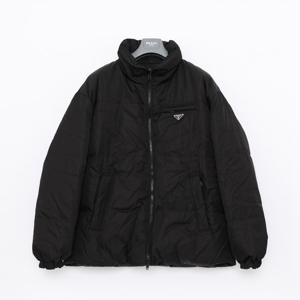[프라다] 까르피)프라다 SGC045 1WQ8 F0002 리버시블 패딩 자켓