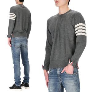 [톰브라운] 사선완장 MKA002A Y1014 038 남성 울 니트