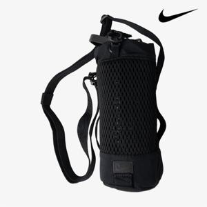 [나이키]나이키 테크스테이트먼트 캐리어 물통가방 HQ6932-013
