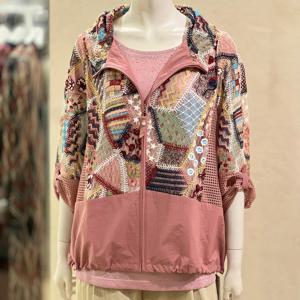 [벨리시앙]자수 포인트 메쉬 하이넥 후드 점퍼 JP5203