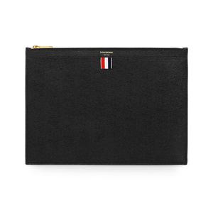 톰브라운 MAC021L 00198 001 페블 그레인 삼선탭 미디움 클러치백