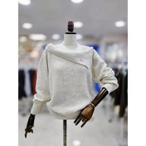 스테파니 세이브존08 오프 솔더 니트 N25NW5429