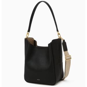 [헤지스ACC] 블랙 로고프린트 소가죽 숄더백 HIBA6E316BK