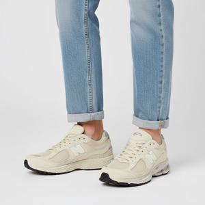 뉴발란스  2002 남여공용 운동화 ML2002RE