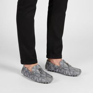 DIOR CD DIAMOND 모티브 그레인 가죽 로퍼 (3LO133ZWX 868)