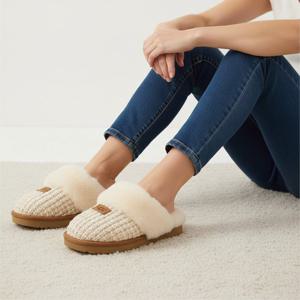 어그 UGG 여성 코지 양털 슬리퍼 (1117659-CRM)