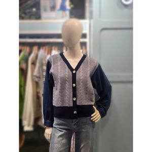 클리지 세이브존03 클리지 소매배색 가디건 ACP7WKC21QA