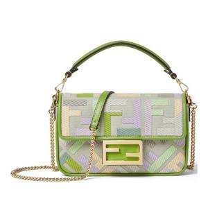 펜디 FF 자카드 미니 바게트 체인 크로스백 8BS017AYDF F1VFP