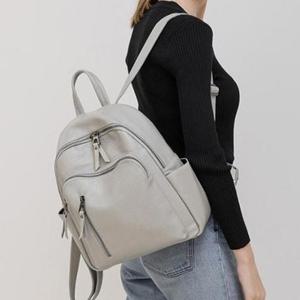 [패션] 모던 연그레이 가죽 소프트 백팩 MKAPXHR2505