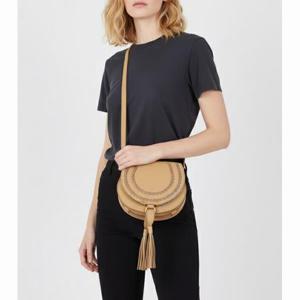 끌로에 마르씨 스몰 새들백 (CHC24SS680M46 272)