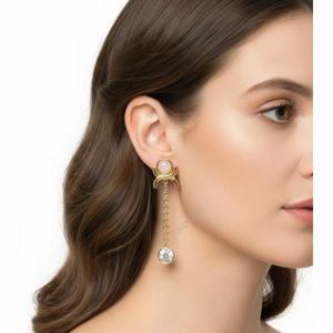 끌로에 마시 귀걸이 (CHC24SFE44PQB 745)