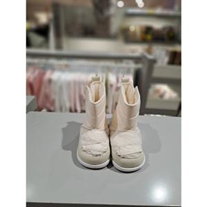 [압소바] 퐁퐁 삑삑이 패딩 부츠 A2D31901 아이보리 A2D31901