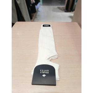 [파리게이츠] 26SS봄 여성 로고 라벨 포인트 토레스 니삭스 (521F1SC010) 521F1SC010