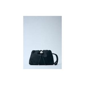 26 SS 몽클레어 여성 트릭 파우치 mon0263057blk