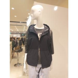 [벨라디터치] 벨라디터치 V9D3VT21 후드조끼 V3D3VT21