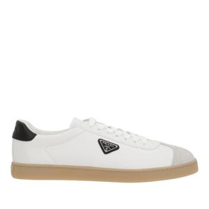 프라다 화이트 나파 가죽 로우탑 스니커즈 2EE394FG000 Y5TF096