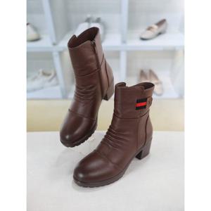 [코디엘루]소가죽 기모안감 미들굽 앵클 부츠 6cm CDMD501028-1