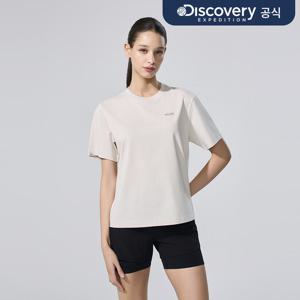 [디스커버리] 유니 프레시벤트 세미오버핏 스몰로고 반팔티셔츠 (D/IVORY) DXRS75063-IVD