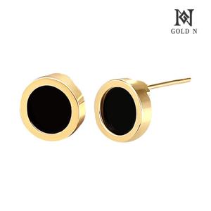 골드앤 14K 위드 천연오닉스 소 귀걸이 YG