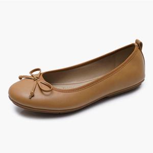 [와이컨셉] 베어파우 여성 페미닌 단화 플랫슈즈 카멜 MOLLY K2771053QA-W K2771053QA-W