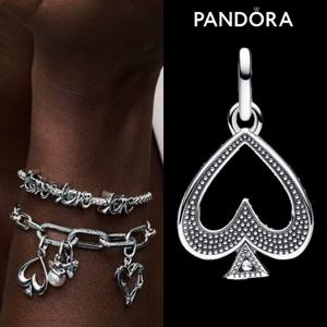 판도라 793078C01 실버 스페이드 메달리온 댕글 참 팬던트