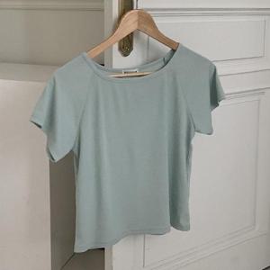 아이우먼 로라솔리드나그랑반팔티 MOS505M408 빅사이즈