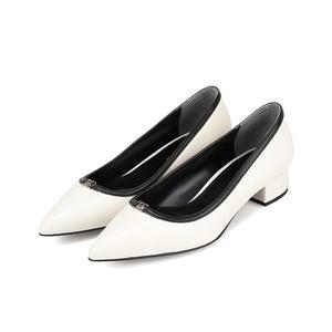 [바바라(슈즈)]바바라 여성구두 앞코 장식 양가죽 3cm 포인트_BBI101WT