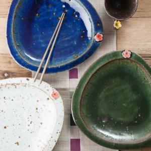 이천도자기 손화 원삼각접시 대 27.5cm 그릇 식기 원형반찬기 반찬그릇 플레이팅접시 접시 반찬 한식기 한