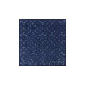 루이비통 오버사이즈 모노그램 쉐이드 포켓 스퀘어 네이비 M90798