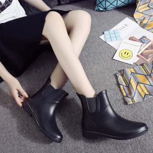 예쁜 여성 패션 레인부츠 첼시부츠 장마철 장화 패션