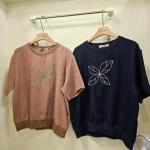 스테파니 HC07 네잎 린넨 라이크 카리니 티셔츠 A25TS5260