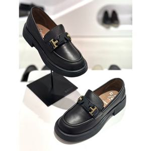 [소다] 소다 여성 골드 버클 포인트 로퍼 3CM ARS50048-10 ARS50048-1