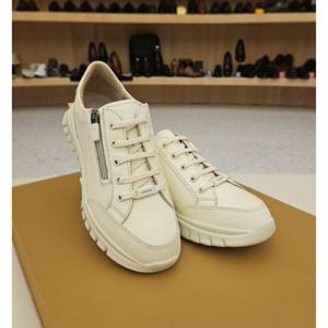 [금강헤리티지] 금강제화 랜드로바 여성 LANOXS4032WF9 캐주얼 지퍼 스니커즈 소가죽 경량 LANOXS4032WF9