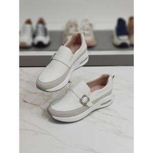 한슈 세이브존03 가죽 여성 모리 키높이 슬립온 4cm AQHS24560ntA