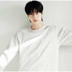 [지오다노] 남성 코튼 면 라운드넥 퍼펙트 무지 긴팔 티셔츠 026501