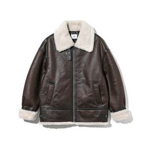 [UCLA]남녀공용 프레피 씰로고 버클 무스탕(UBAMU20)