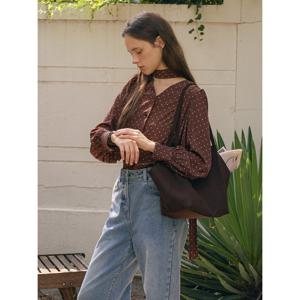 [올리브데올리브]어깨 셔링 타이 블라우스 OW5AB852