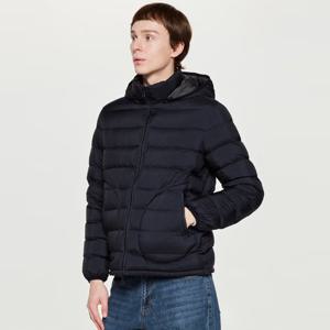 헤지스  25FW  남성 경량 리버시블 후드 탈착 구스다운 점퍼 HZJU5D686BK