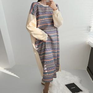 나야홍 / 아이우먼 엔티크니트패턴원피스 MAV824M512 빅사이즈