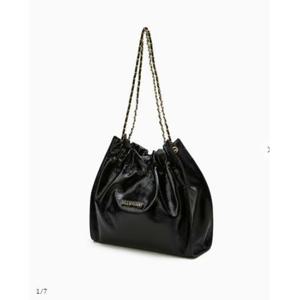 [질스튜어트] 블랙체인숄더 JABA3E142