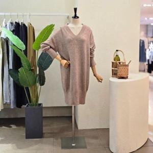 [포커스]FF4I9OP5938_루즈핏 브이넥 니트 원피스