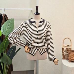 [포커스]FW5K3KC32496_스트라이프 싱글 라운드 가디건