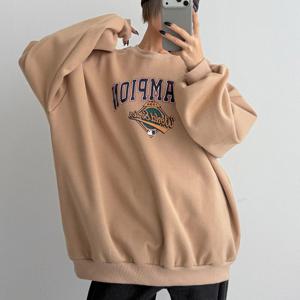 나야홍 / 아이우먼 야구기모라운드맨투맨 NMV850M512 빅사이즈