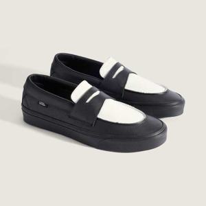 [반스]로퍼 53 레더 VN000Z0GBPT