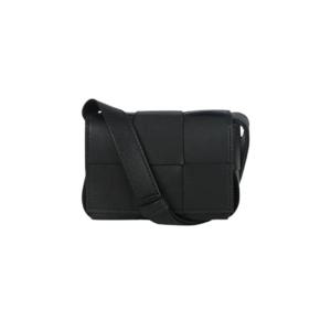 보테가 베네타 인트레치아토 나파 카세트백 블랙 666688V3UO28425